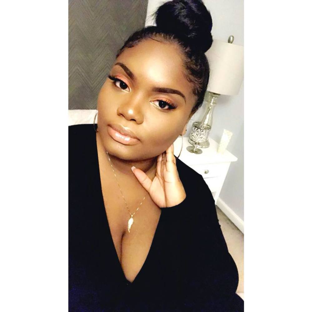Meet your Posher, Anaisha